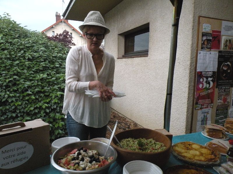 LE REPAS DES FAUVES De Vahé Katcha