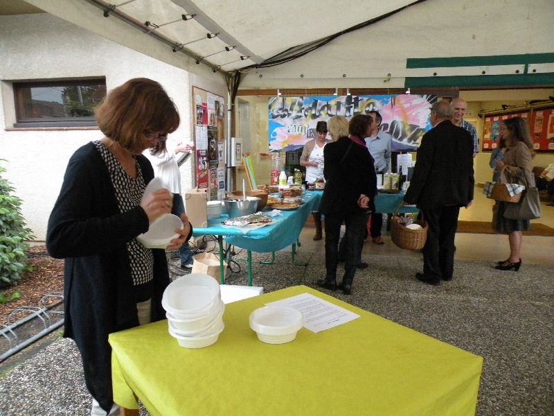 LE REPAS DES FAUVES De Vahé Katcha