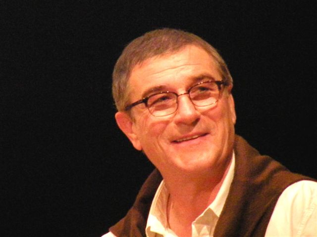 CONVERSATIONS APRÈS UN ENTERREMENT  De Yasmina Reza