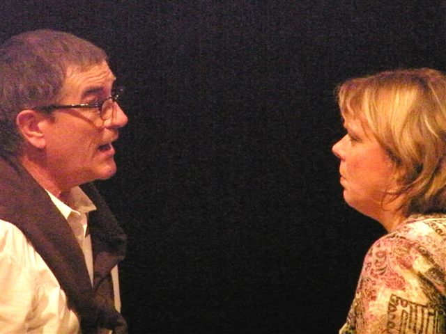 CONVERSATIONS APRÈS UN ENTERREMENT  De Yasmina Reza