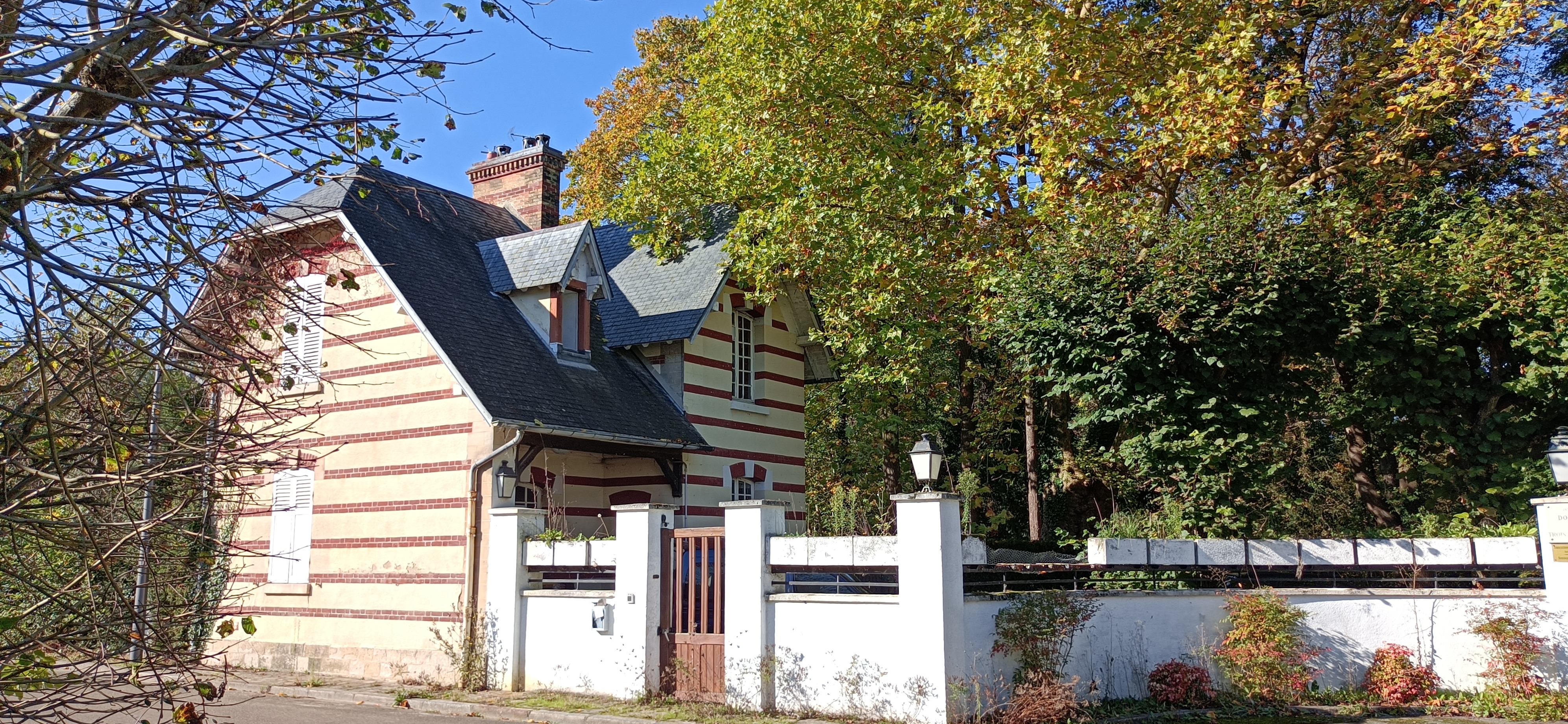 Trois châteaux : Réflexions et travaux pour l’avenir de Coye la forêt