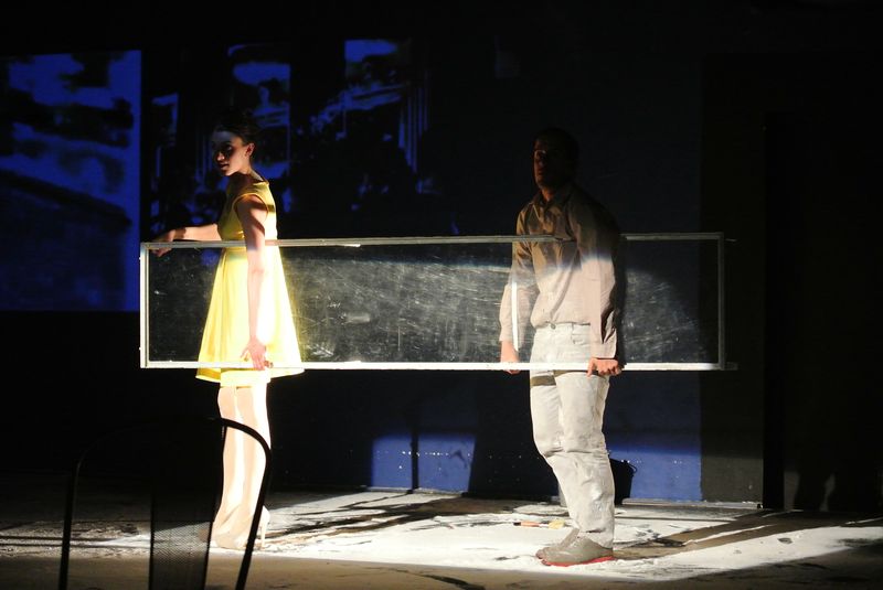 CINQ JOURS EN MARS De Toshiki Okada