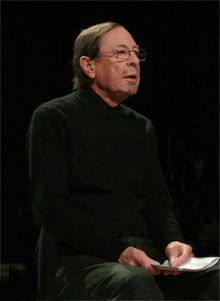 À Claude