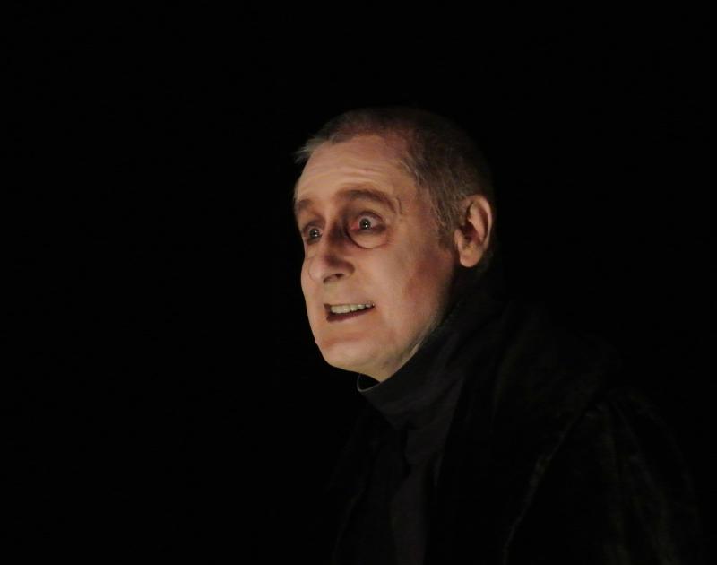 ROI REINES  D’après les pièces RICHARD III de William SHAKESPEARE et LES REINES de Normand CHAURETTE