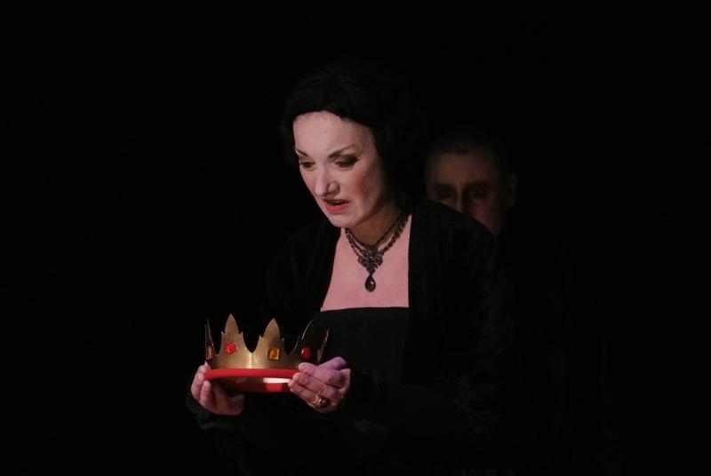 ROI REINES  D’après les pièces RICHARD III de William SHAKESPEARE et LES REINES de Normand CHAURETTE