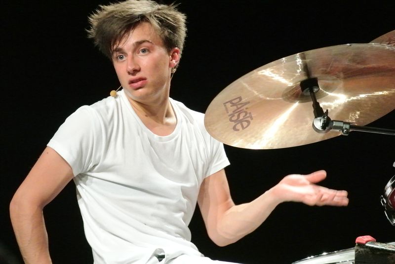 UNE VIE SUR MESURE  De Cédric Chapuis