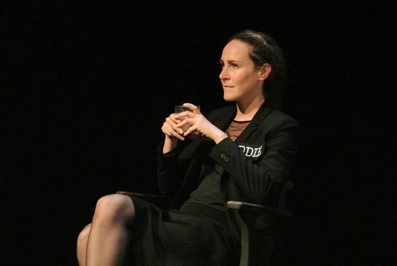 UN DÉMOCRATE De Julie Timmerman