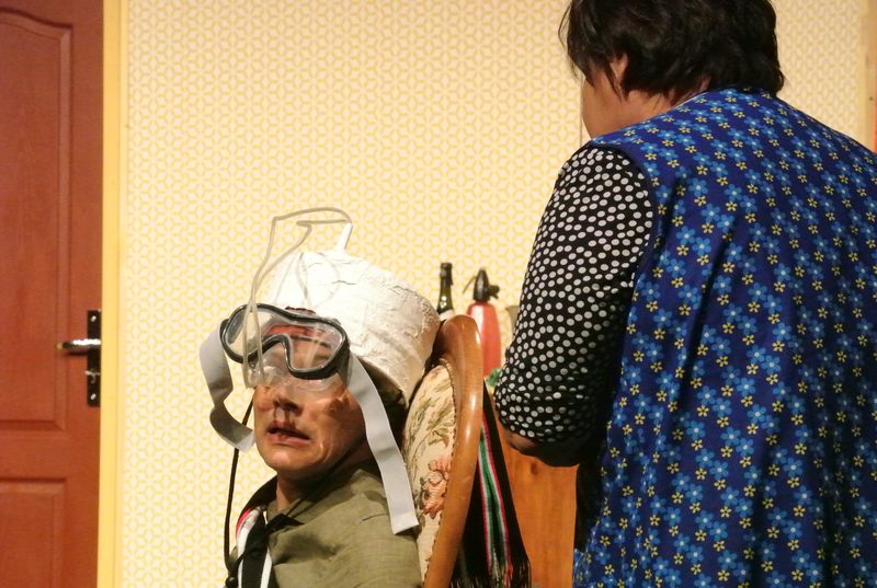 KLAXONS, TROMPETTES ET PÉTARADES De Dario Fo