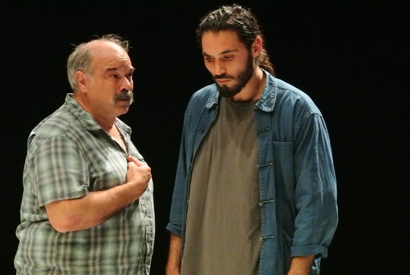 LES PIEDS TANQUÉS D’Artscénicum Théâtre