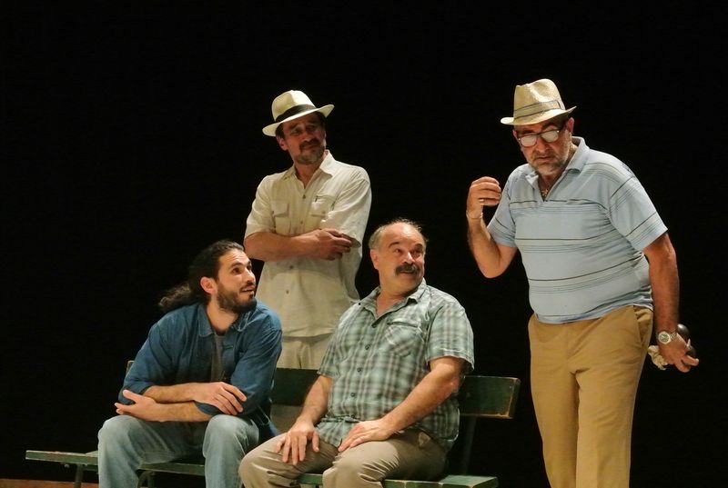 LES PIEDS TANQUÉS D’Artscénicum Théâtre