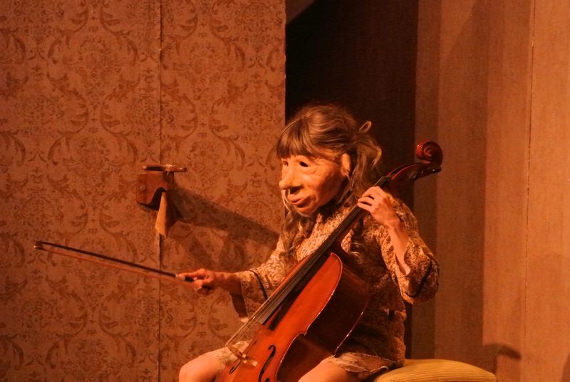ANDRÉ ET DORINE Kulunka Teatro (Espagne)