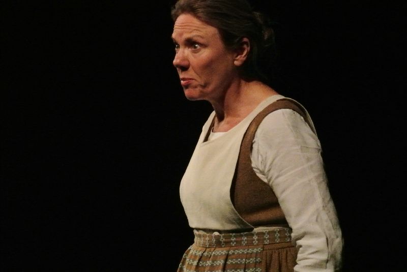 L'APPRENTIE SAGE-FEMME De Karen Cushman