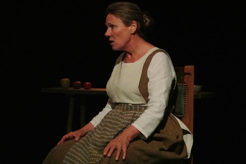L'APPRENTIE SAGE-FEMME De Karen Cushman