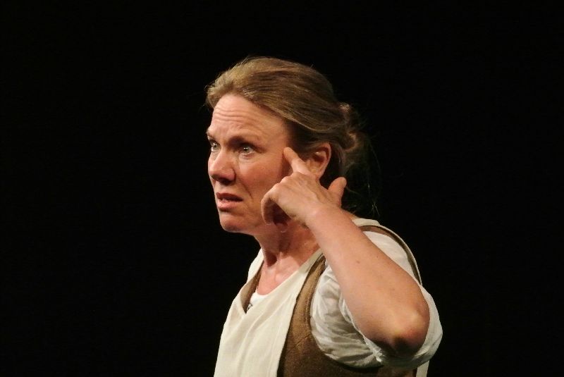 L'APPRENTIE SAGE-FEMME De Karen Cushman
