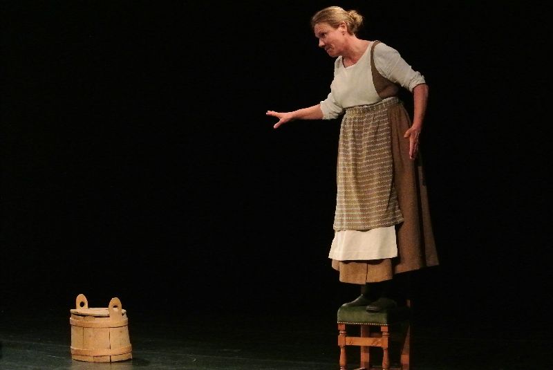 L'APPRENTIE SAGE-FEMME De Karen Cushman
