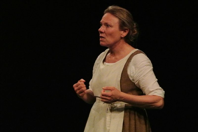 L'APPRENTIE SAGE-FEMME De Karen Cushman