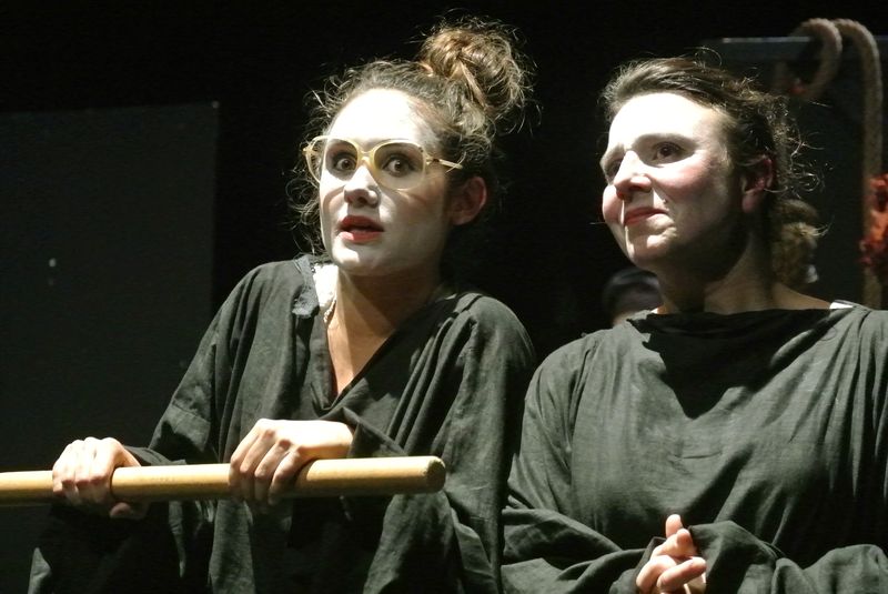 LE CERCLE DE CRAIE CAUCASIEN De Bertolt Brecht