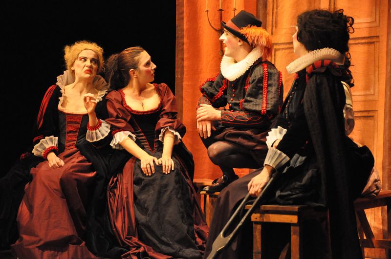 LES FEMMES SAVANTES  De Molière