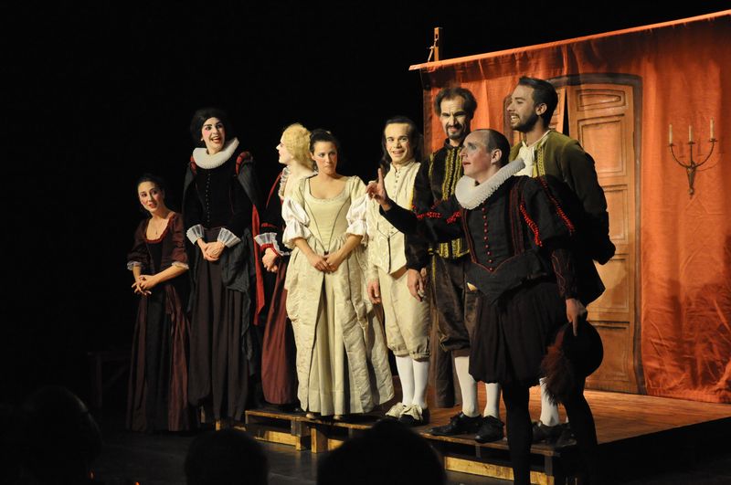 LES FEMMES SAVANTES  De Molière