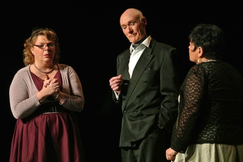 VIRAGE DANGEREUX De John Boynton Priestley